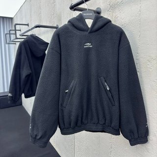 【バレンシアガ コピー】Ski Nylon Outerwear Hoodie ナイロン フーディ 810113TQ