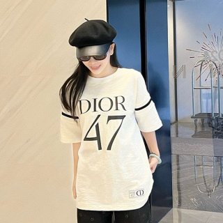 《大きめロゴがかっこいい★》ディオール 47ロゴ コットンTシャツ コピー 2色 413J640A0849