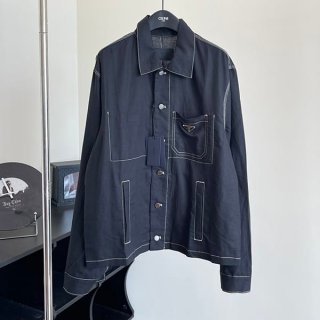 入手困難プラダ スーパーコピー Re-Nylon ブルゾンジャケット puj62384