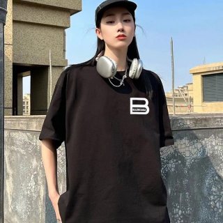 大人気!バレンシアガ tシャツ 激安 超限定ロゴ Tシャツ ban35977