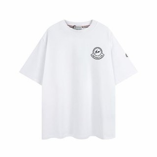 最安値挑戦 モンクレール コットンロゴプリント Tシャツ mof90344