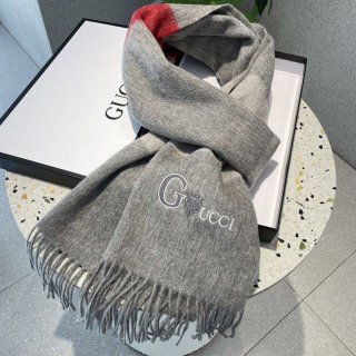 完売必至 グッチ コピー グラフィックカシミヤスカーフ guv00056