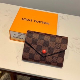 ルイヴィトン ポルトフォイユ ヴィクトリーヌ 偽物 LV20333